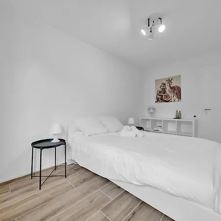 Pearl06b Pearl Arbor Room6b * Pieterlen